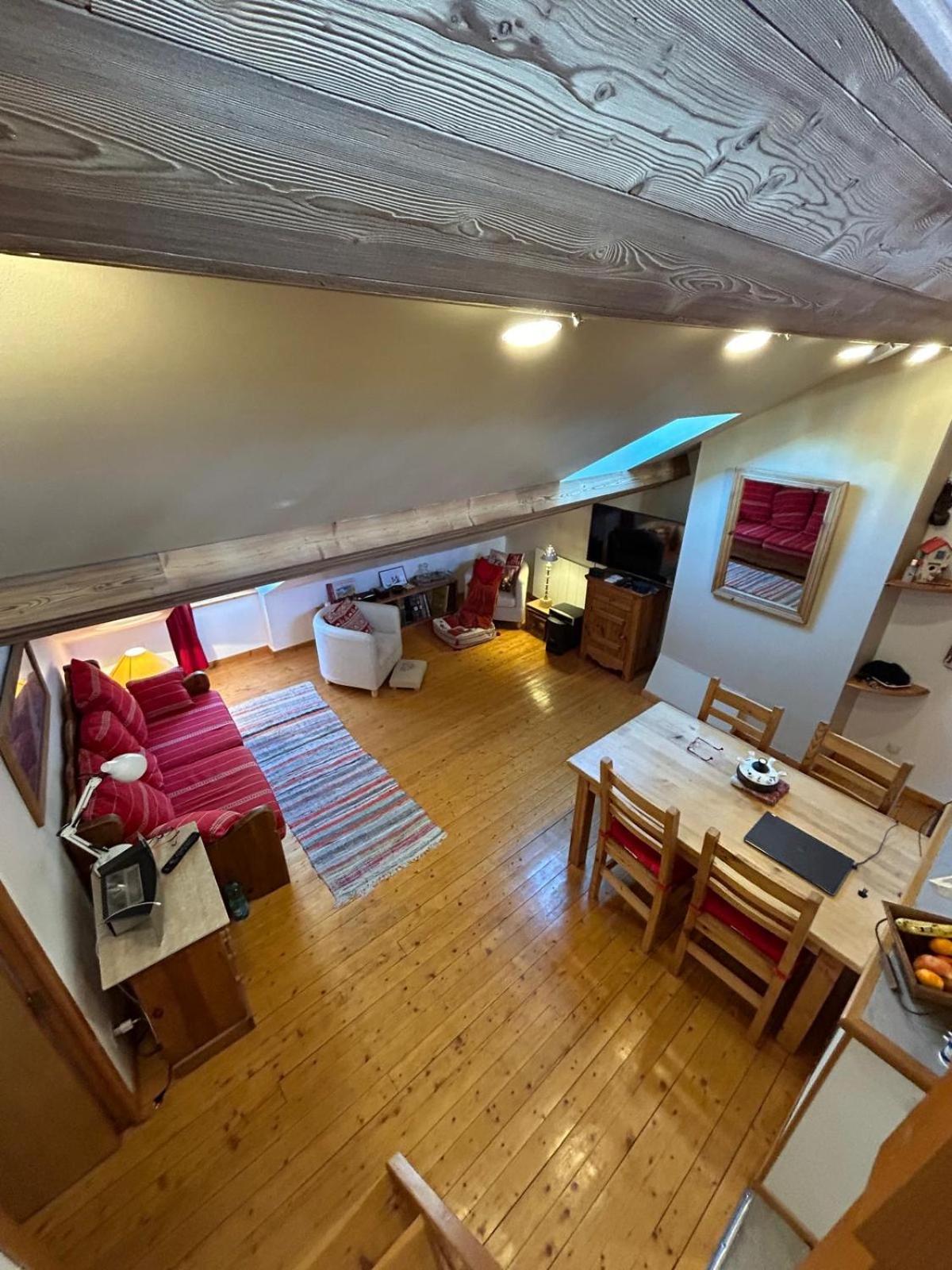 Apartment Avec Jolie Vue